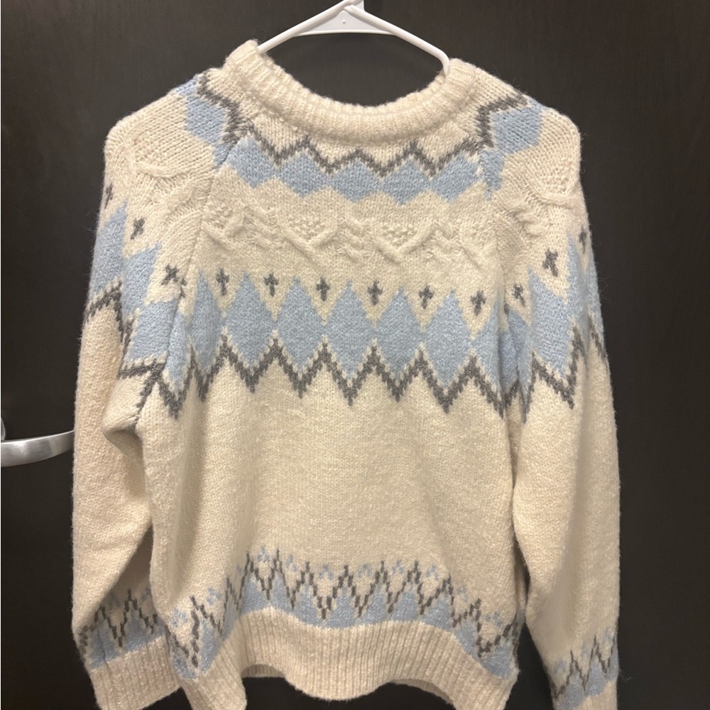 Cozy Cream and Blue Patterned Sweater